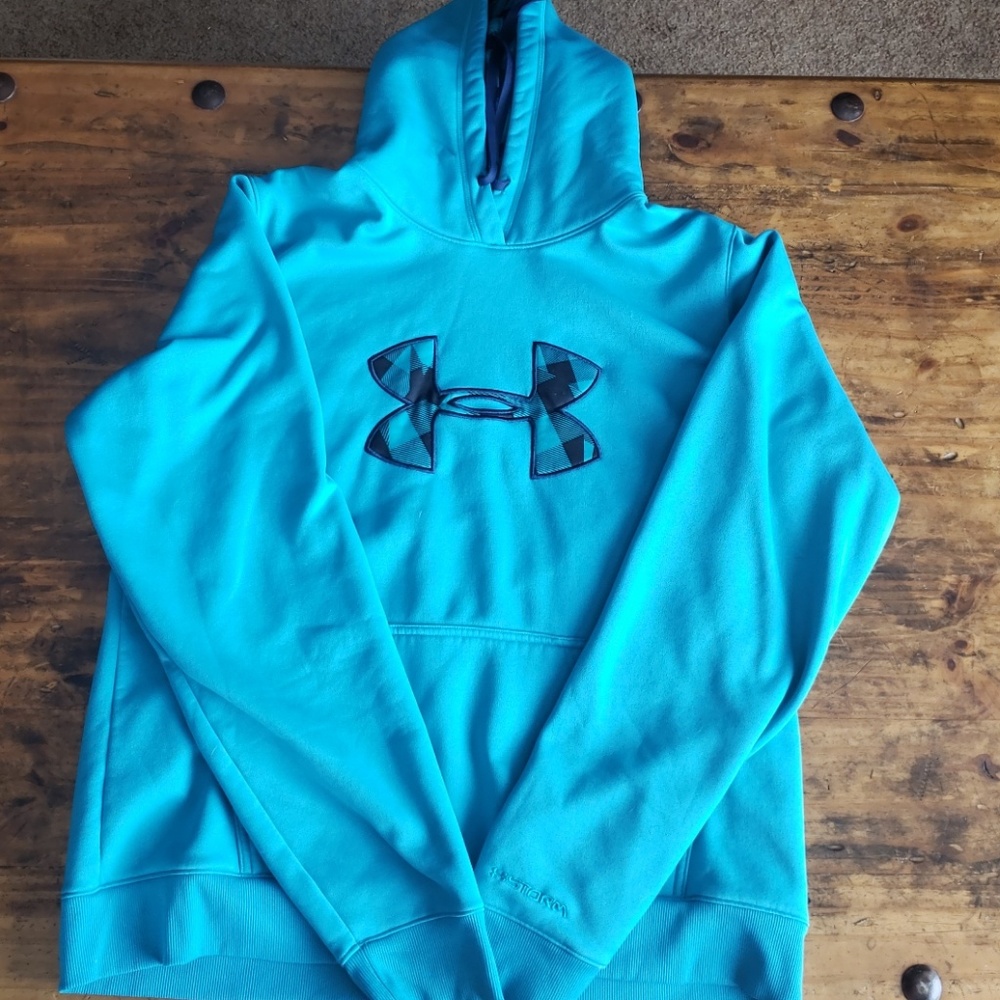 Under Armour Sweatshirt